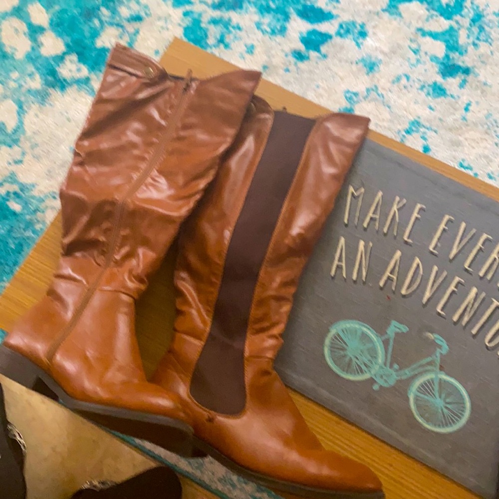 Knee high boots 9.5